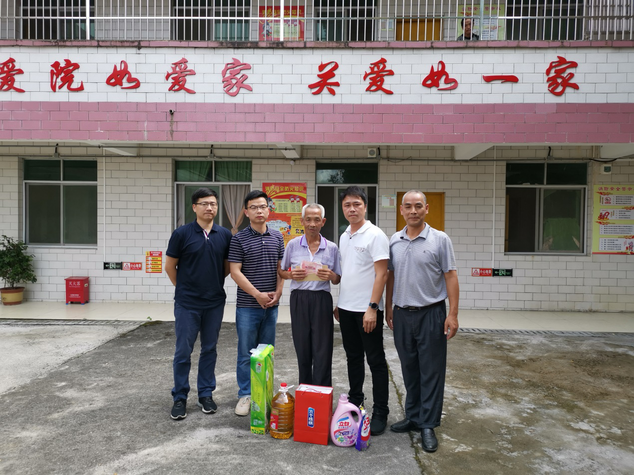 D:\环建学工2019.6\【宣传工作】\【新闻稿】\1 欧乐影院动态
\图片1.png